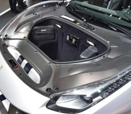 488-pista-luggage-compartment6