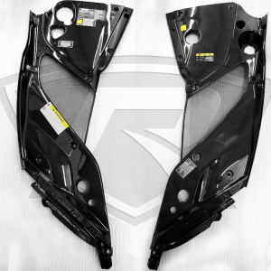 Ferrari-812-superfast-carbon-fiber-engine-bay-covers13