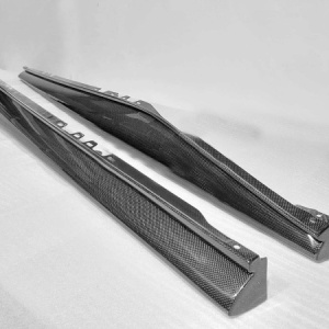 ferrari-296-side-skirts