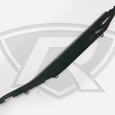 488-Carbon-Fiber-Dashboard-6