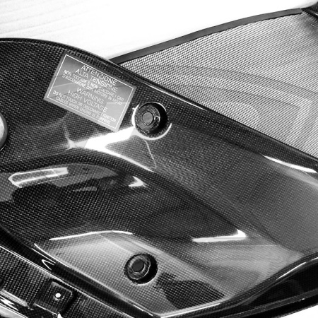 Ferrari-812-superfast-carbon-fiber-engine-bay-covers5